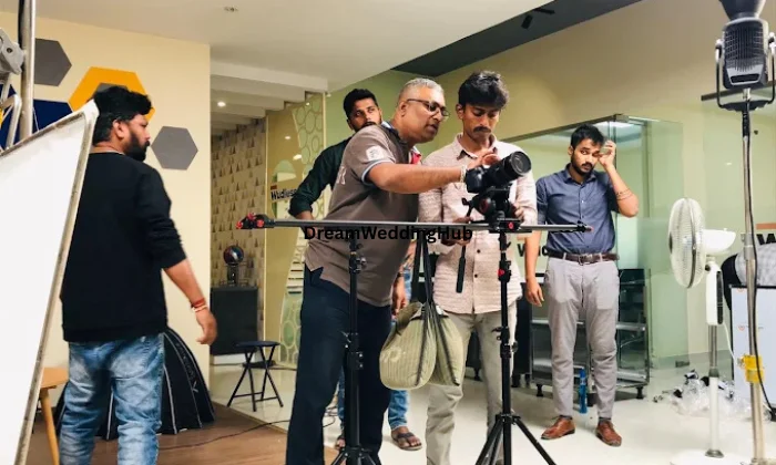 CLICKSMITHS video and photo production